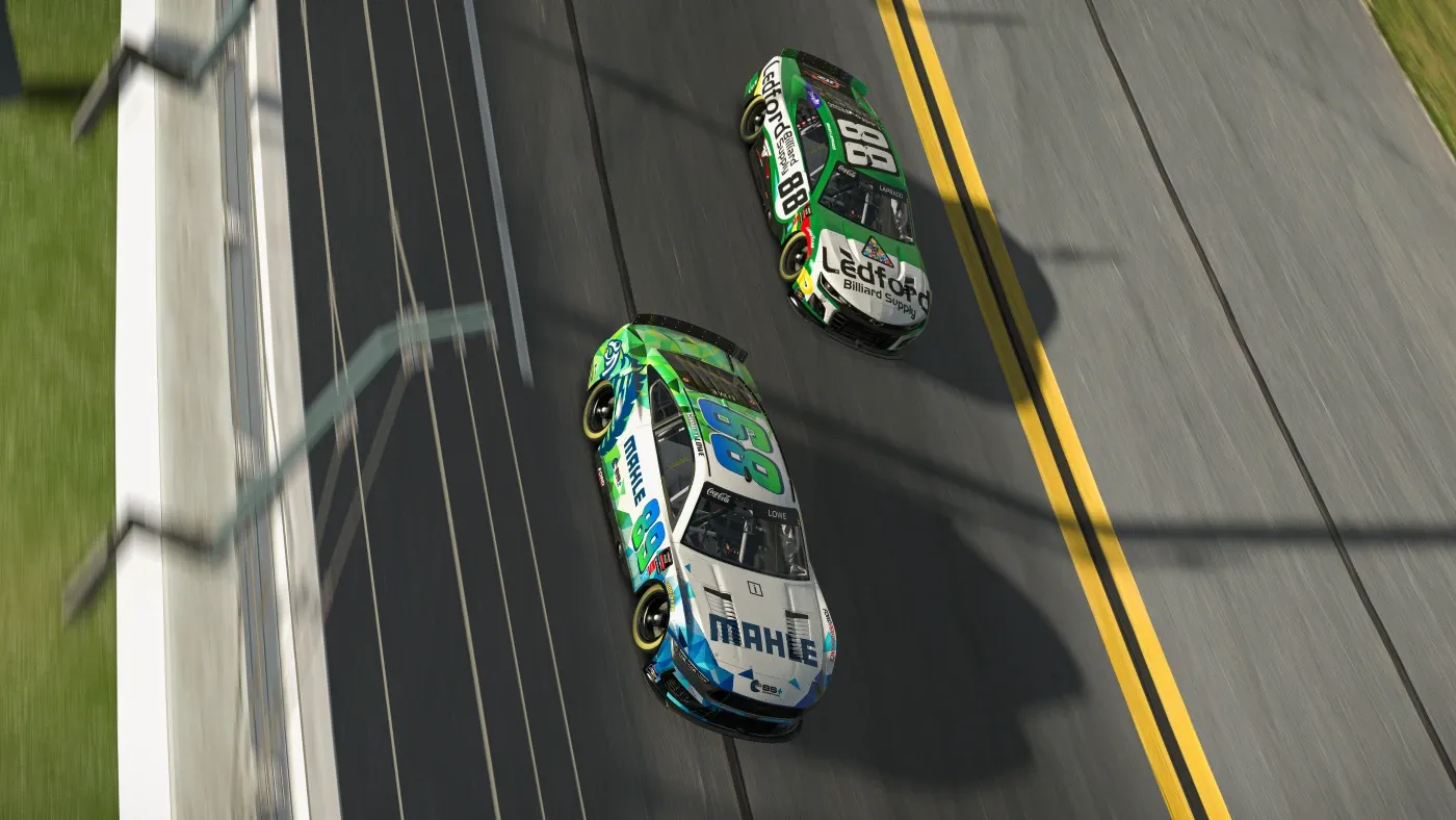 eNASCAR — gallery photo 4