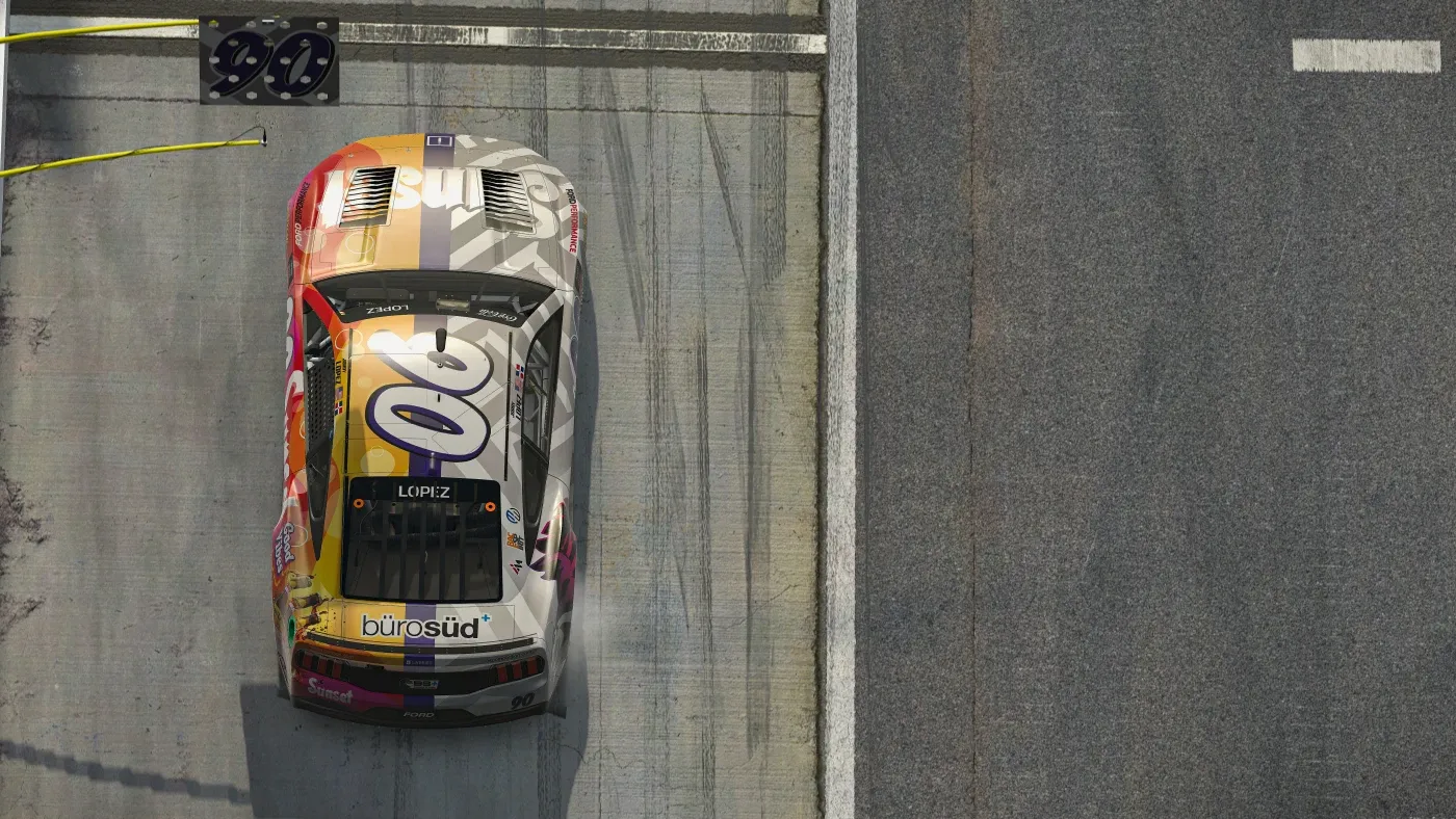 eNASCAR — gallery photo 7