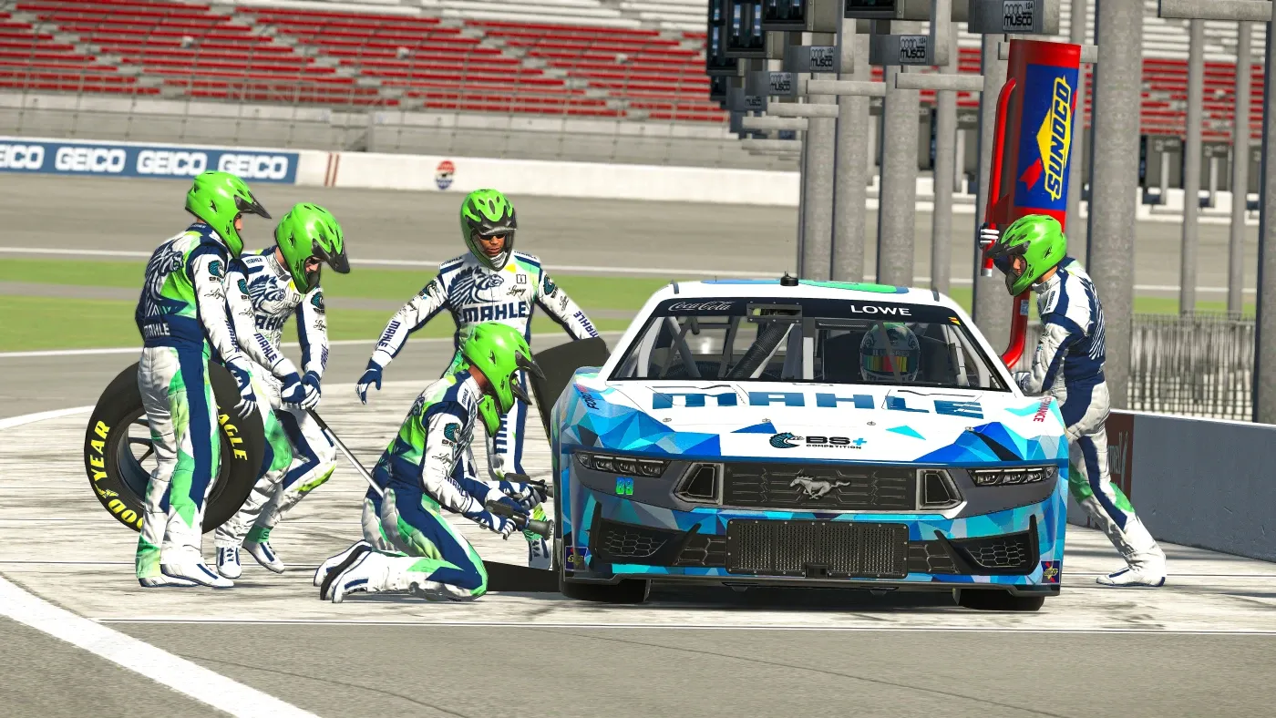 eNASCAR — gallery photo 6