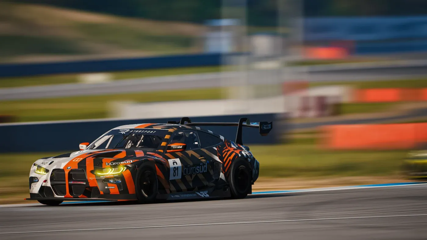 R1 — gallery photo 8