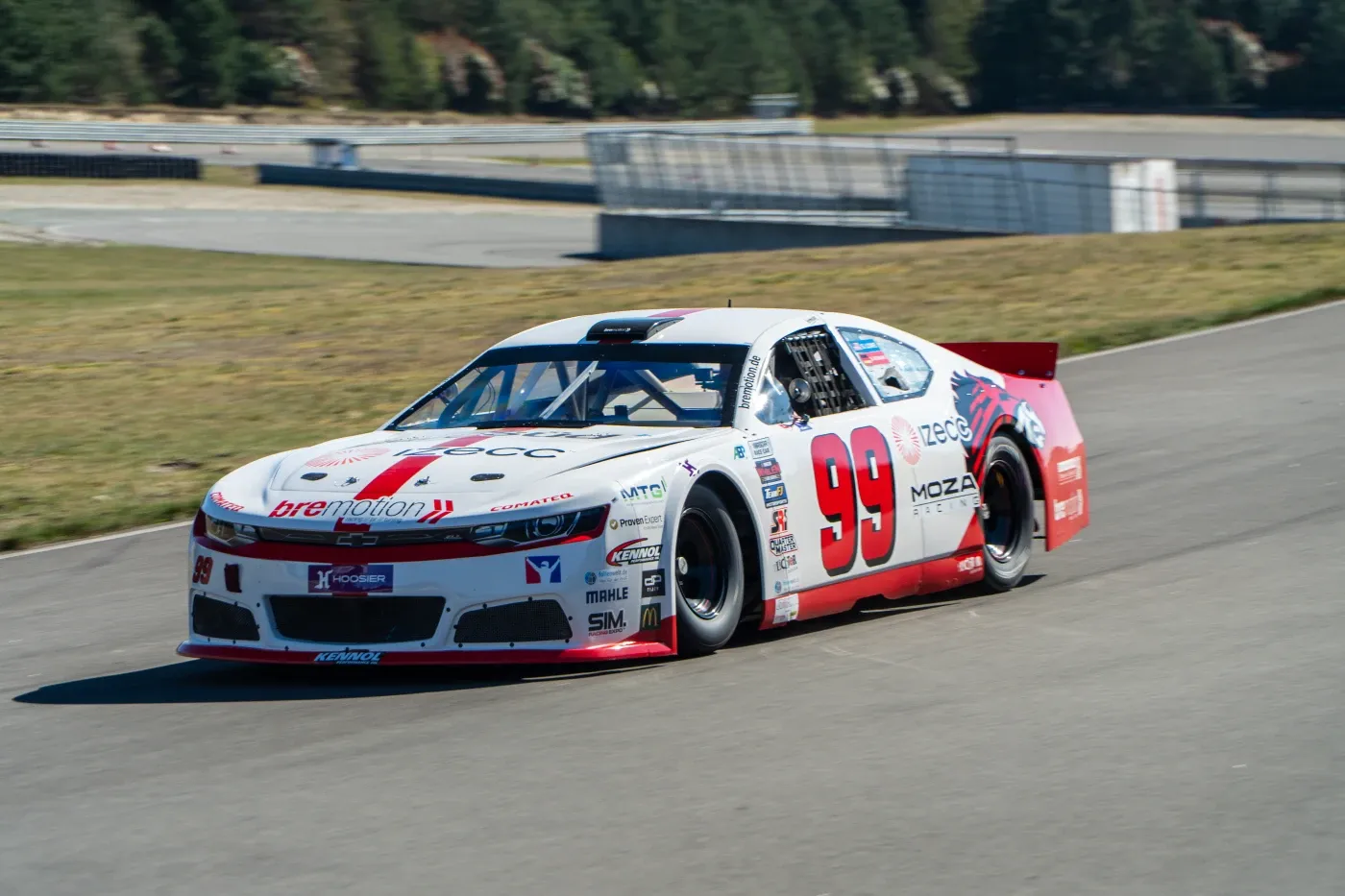 HYBRID RACING — gallery photo 51